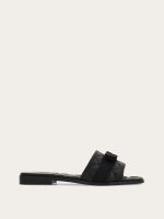 Ferragamo Vara bow quilted slide